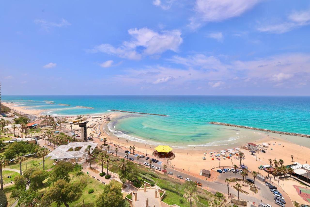 Sea-Front Apartment Νετάνια Εξωτερικό φωτογραφία