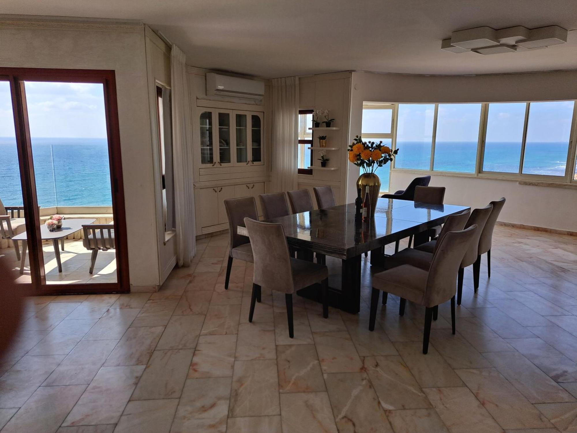 Sea-Front Apartment Νετάνια Δωμάτιο φωτογραφία